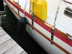 Pacific Seacraft amidships
