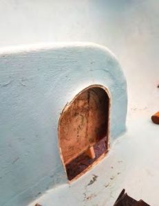 A hole was cut in the centerboardtrunk before the new plate was set in place.