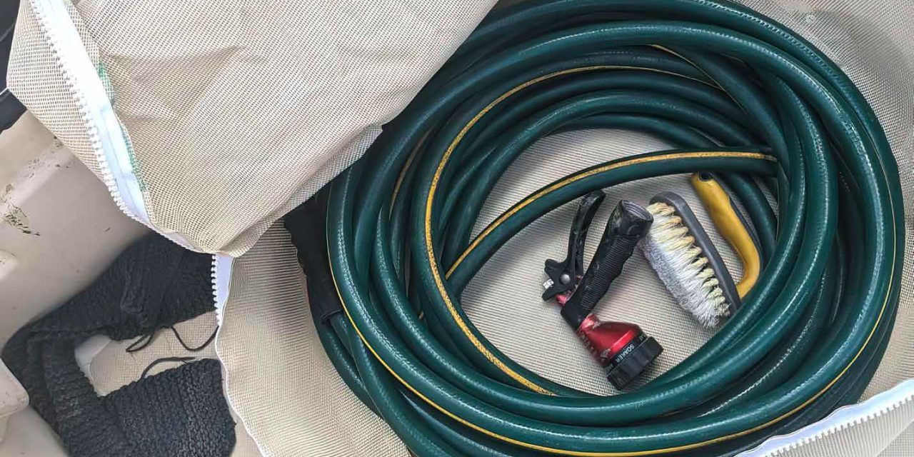 Hatboxes for Hoses