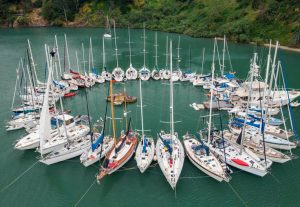 Azimuth rafted up with 40 otherboats as part of the Washed Up Yacht
Club's annual Summer Sailstice event.