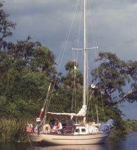 The Pearson Vanguard Adriana anchored on theIntracoastal Waterway.
