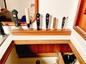 knife storage on boat