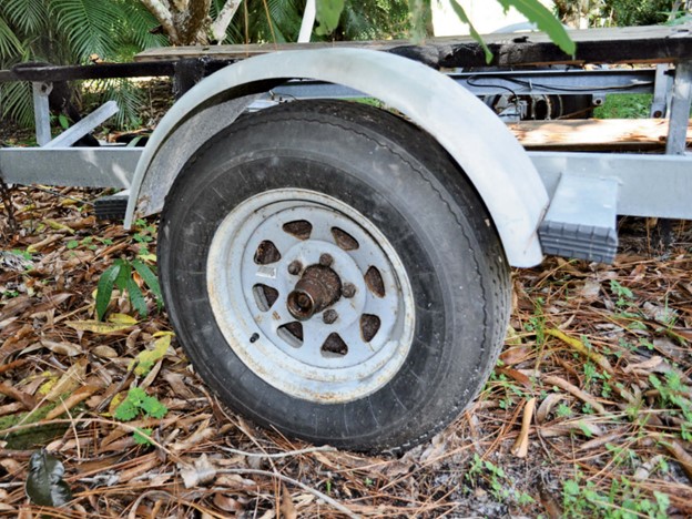 trailer wheel