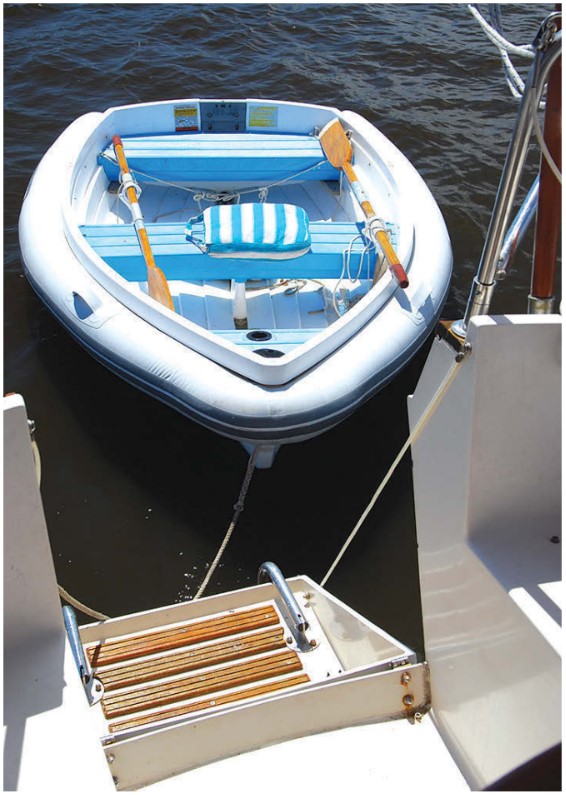 dinghy