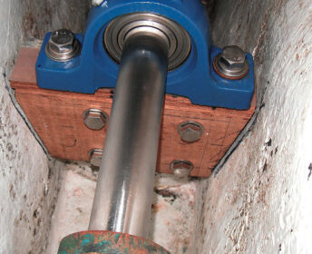 With the extra support of a pillow block, Eurisko’s propeller shaft no longer vibrates.