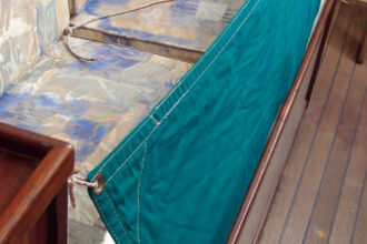 Petrea’s leecloths are full length and easy to set up and take down, above.