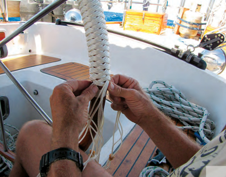 When Nine of Cups is on autopilot, the wheel doesn’t turn, so David could plait in comfort.