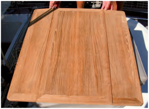 The finished mitered joints in the table’s border pieces justified Dave’s efforts.