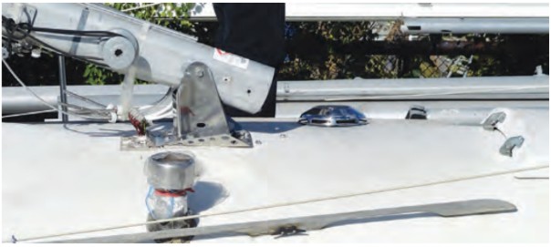 A custom-made stainless-steel tabernacle allows the mast to pivot and also serves as the mast step.