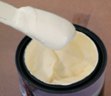 KiwiGrip’s thick consistency means it could be spooned from the can.