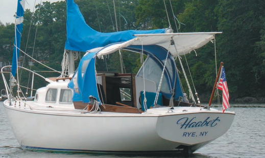 Picture of Haabet on the water