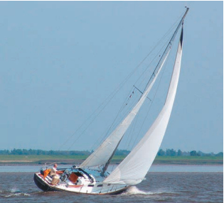 Rubicon, a Tartan 34 Classic, now shows her sweet lines to Germans, the first of her kind in Europe.