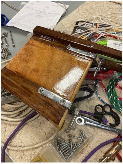 Install the rudder pintles