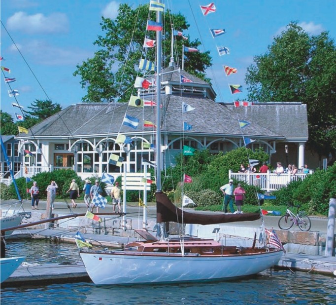 Marionette, Ron Breault’s O’Day Dolphin, is decorated for a Sparkman & Stephens rendezvous. These early Dolphins had a fiberglass hull with a wooden deck and cabin.