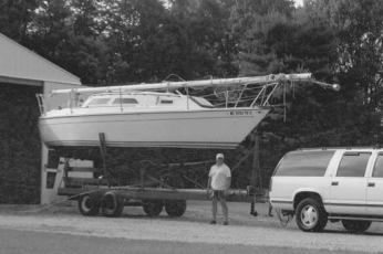 Bob considers this deal — a 27-foot US Yacht purchased for $6,000 and sold for $9,000 — to be “a good deal but not a great one.”