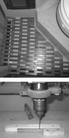 Curved sole? Not a problem. Jim’s flexible grating is shown installed in the head, at top. He used a drilling jig to help him drill holes 1⁄2 inch in from both ends of each slat.