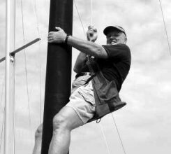 No problem winching Bill up the mast with the electric drill.