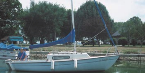 Sabella, Eric and Marilyn Nelson’s 1972 South Coast 22.