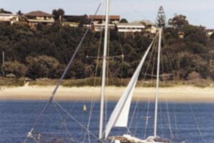 Soleares sailing.