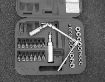Marine writer Bill Brockway received a Link toolkit for review. The locking mechanism is nice, he concluded, but don’t drop the case full of loose parts!
