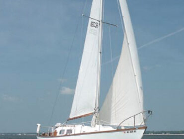 Aldebaran sails the sound near Diamondhead, Mississippi, above.