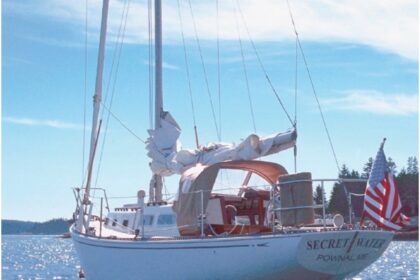Secret Water at anchor near Stonington.