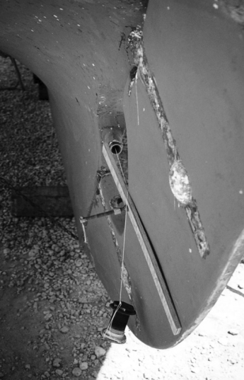 Using a centering string to determine the propshaft centerline.