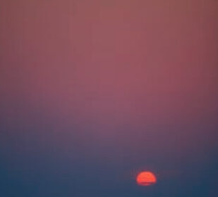 Picture of a sunset at sea